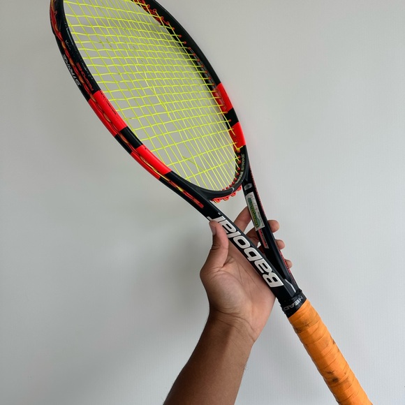 Babolat Pure Strike 16x19 98 (1st Gen) - Picture 1 of 7